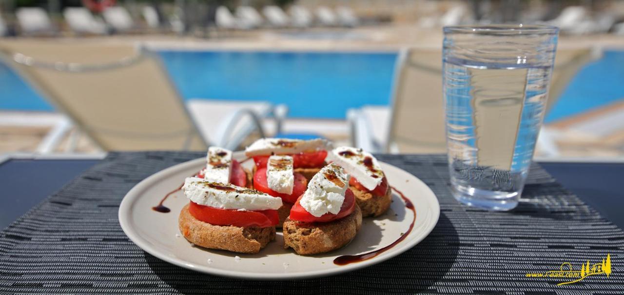 Oasis By The Sea Aparthotel Chiliadou  Exterior photo
